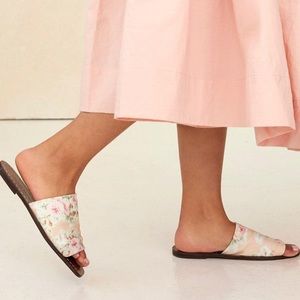 Loeffler Randall slides